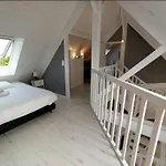 Superbe Loft 90m² Proche Parc Expo *