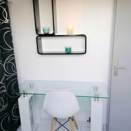 Superbe Loft 90m² Proche Parc Expo *