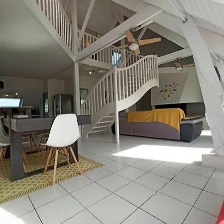 Superbe Loft 90m² Proche Parc Expo Нант