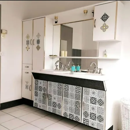 Superbe Loft 90m² Proche Parc Expo נאנט
