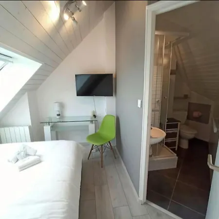 Superbe Loft 90m² Proche Parc Expo * Нант