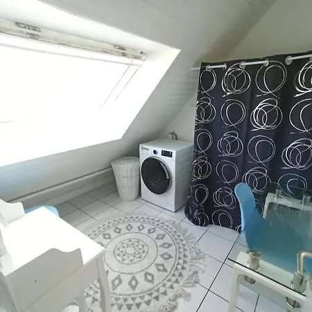 Superbe Loft 90m² Proche Parc Expo *