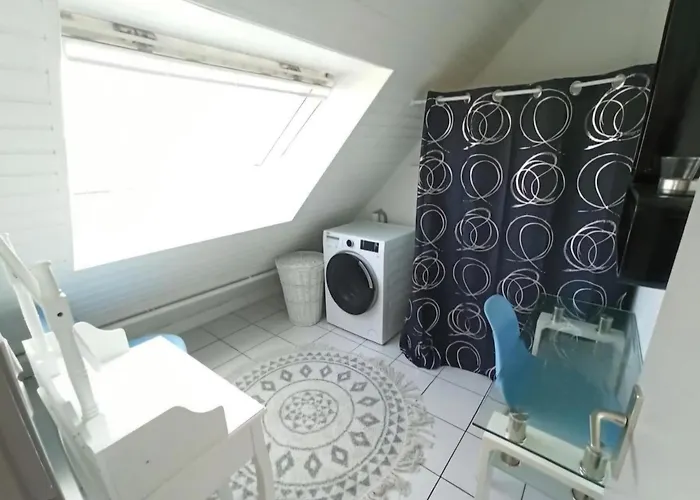 Superbe Loft 90m² Proche Parc Expo *